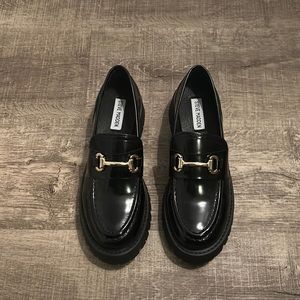 Steve Madden Lando Black Loafers